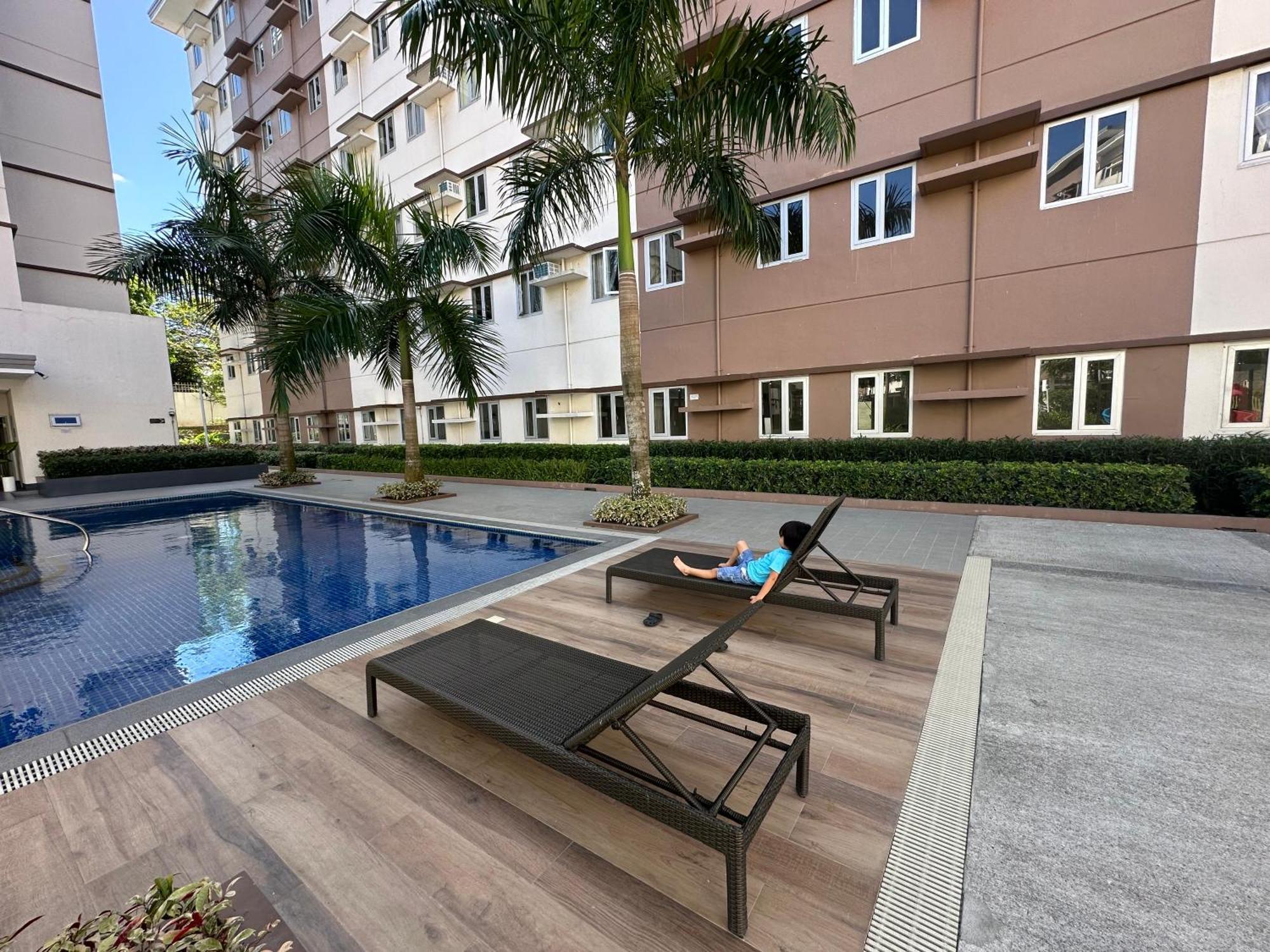 Starlight Suites Trece Martires Eksteriør billede