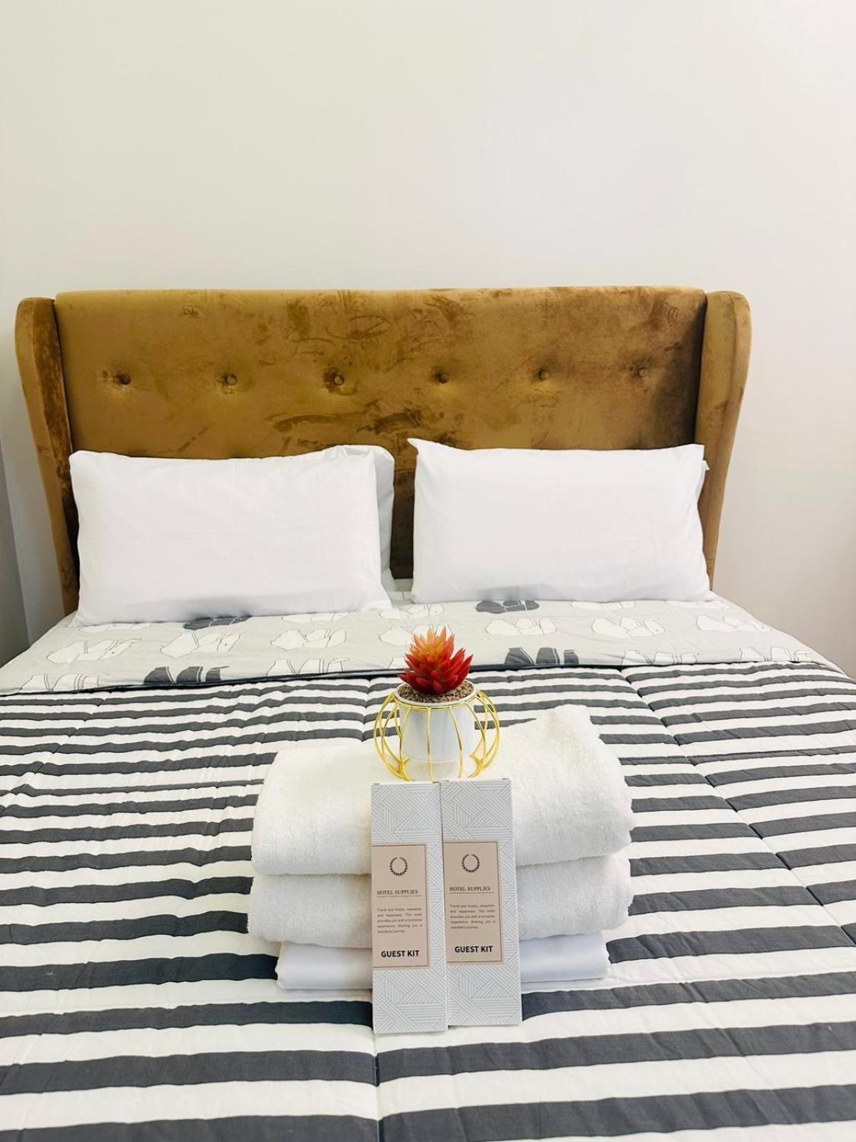 Starlight Suites Trece Martires Eksteriør billede
