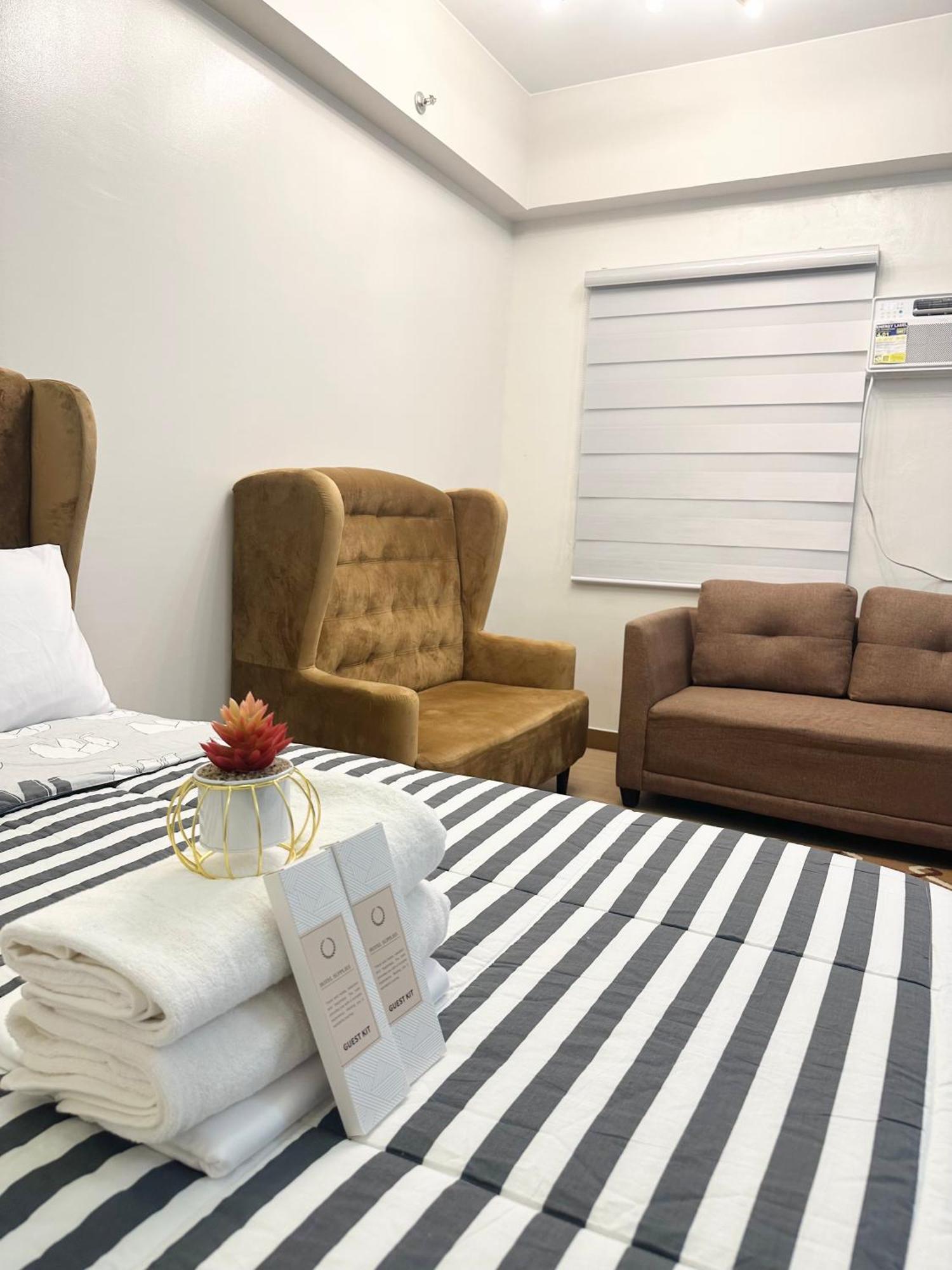Starlight Suites Trece Martires Eksteriør billede