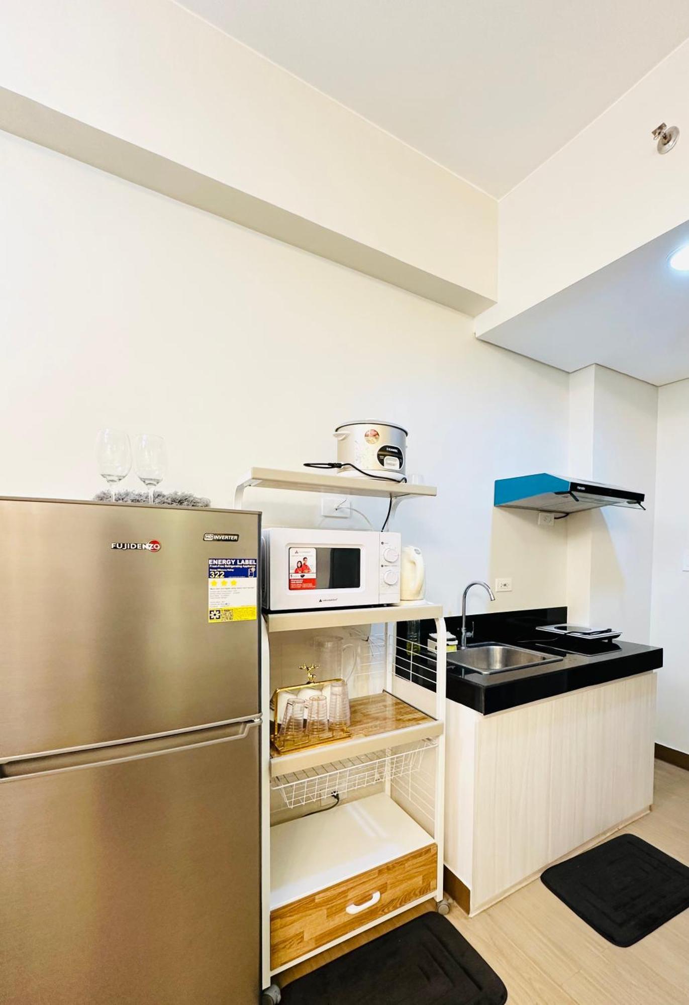 Starlight Suites Trece Martires Eksteriør billede