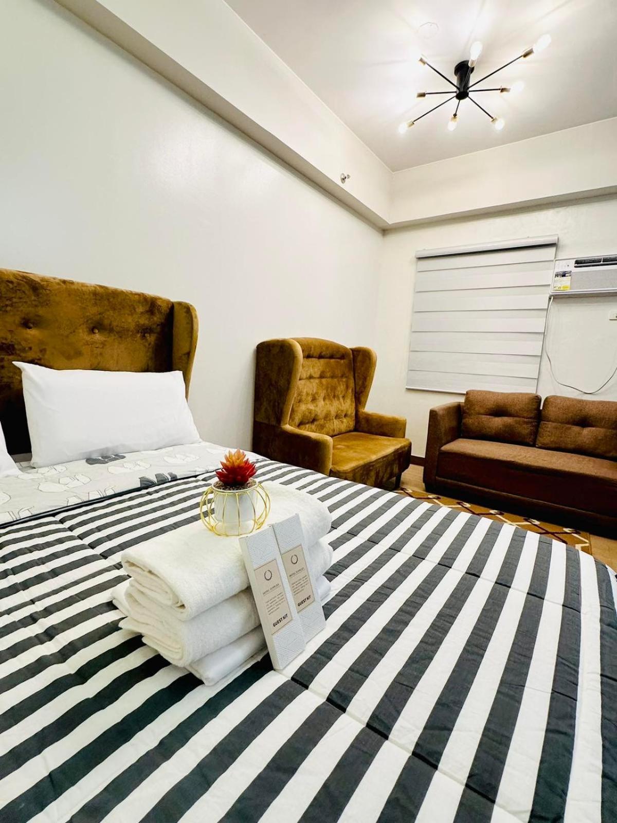 Starlight Suites Trece Martires Eksteriør billede